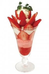 引用queenstrawberrypalfe-250x3751.jpg